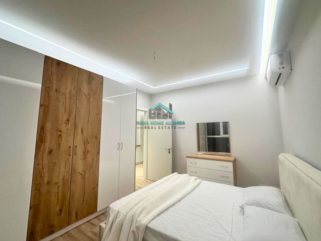 Appartamento 1+1 in affitto – Lungomare, Vlore.