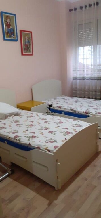 APARTAMENT ME QERA 2+1 KOMUNA E PARISIT 65.000LEKE FH-89459