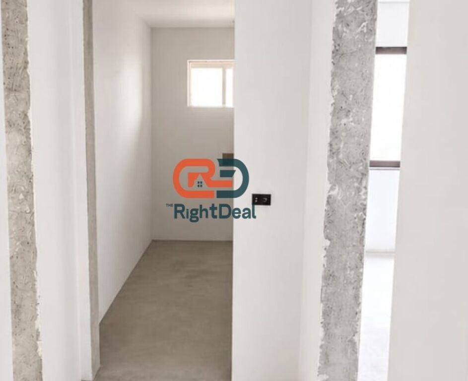 At Myslym Shyri, Apartment 3+1+2 for Sale, Fully Invested and with Ideal Location!!!