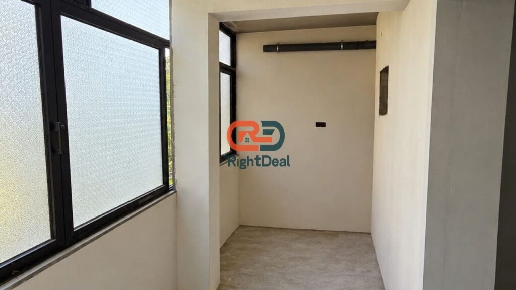 At Myslym Shyri, Apartment 3+1+2 for Sale, Fully Invested and with Ideal Location!!!