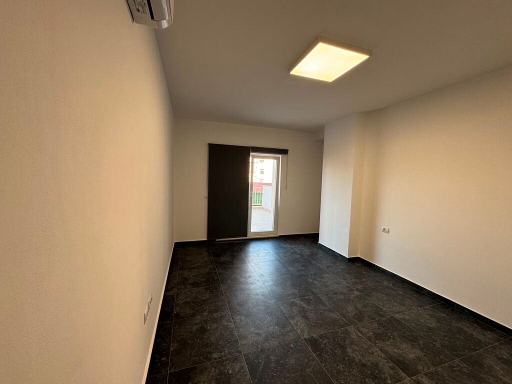 Office for rent at S_Living in Zog te Zi