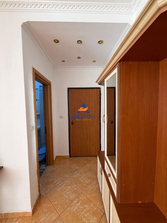 SHITET APARTAMENT 1+1+BALLKON "UNAZA E RE, ASTIR" 110.000 EURO