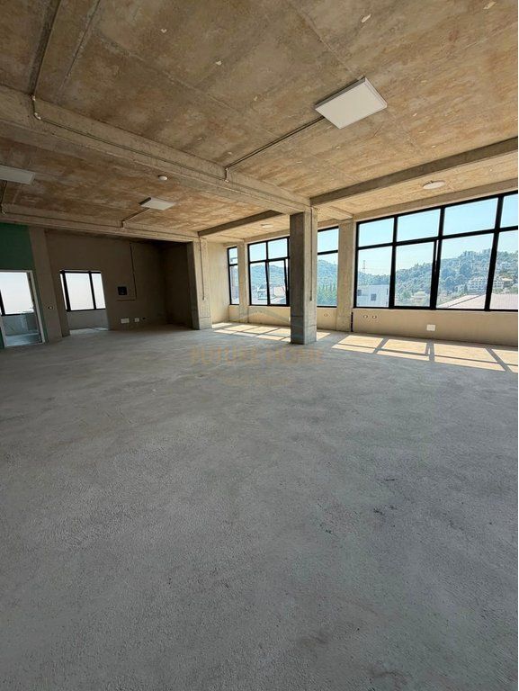 FOR RENT 2 STOREY BUILDING, TEG