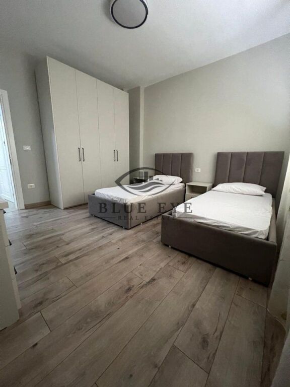 FOR RENT 2+1 APARTMENT WITH SEPARATE KITCHEN, CENTER, DURRES!