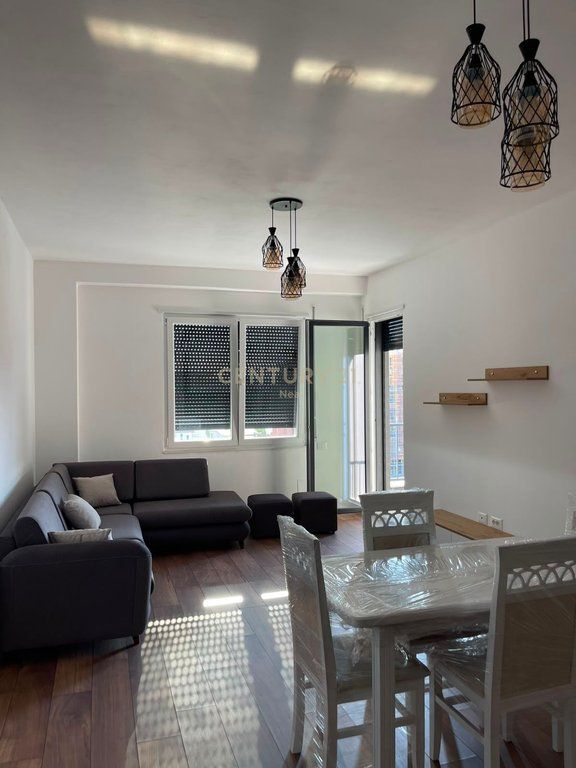Apartment 2+1+2 plus parking space for rent in Paskuqan!