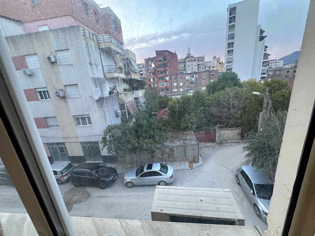 2+1 apartment for rent near Elbasani Road at Mihal Grameno School