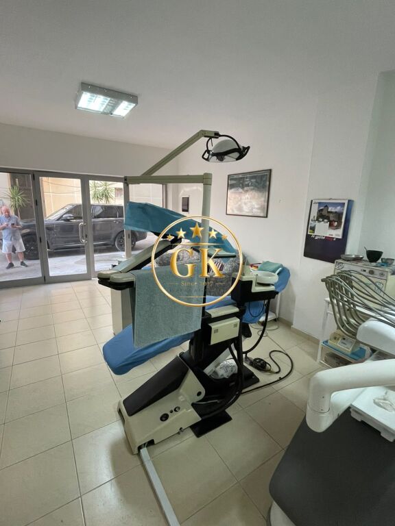 20691196🏢 BUSINESS PREMISES FOR SALE – CURRILA, DURRËS