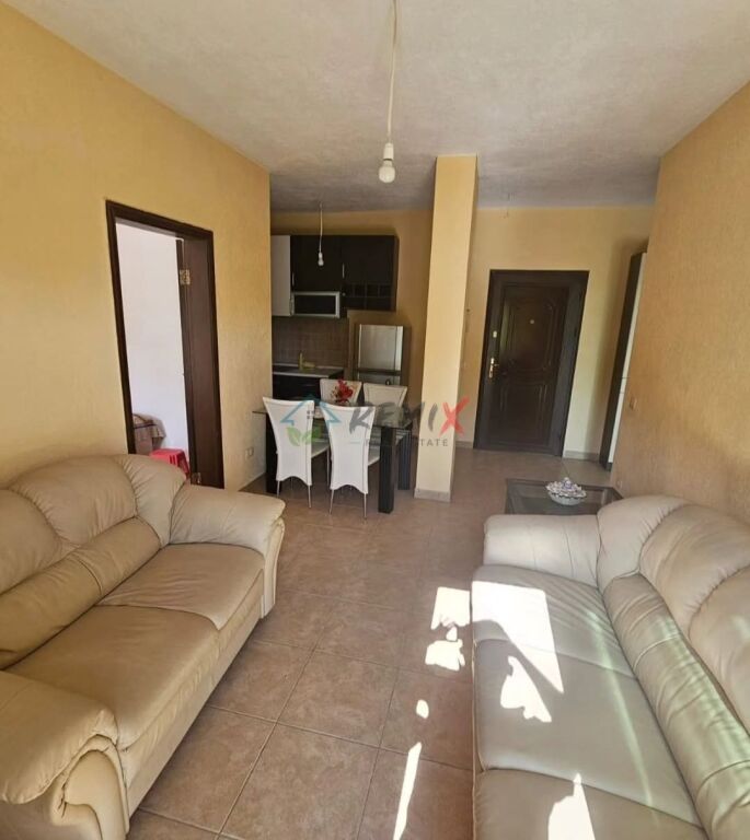 🏡 SHITET APARTAMENT 2+1+2 NË PLAZHIN E GOLEMIT