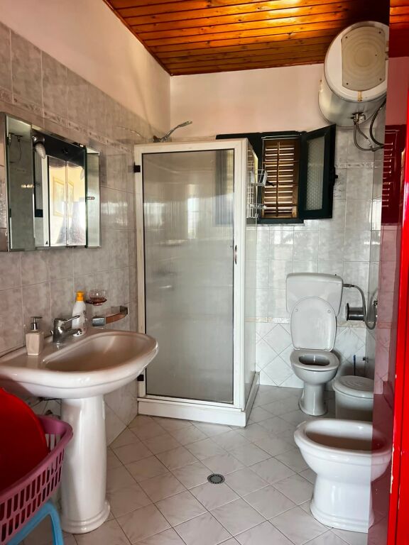 FOR RENT 2+1 APARTMENT NEAR THE AMPHITHEATER, DURRES