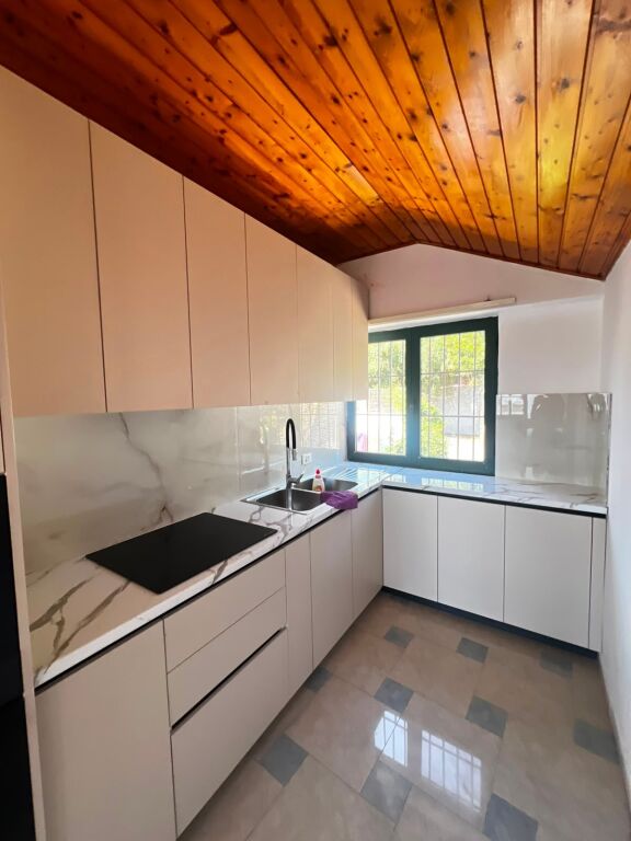 FOR RENT 2+1 APARTMENT NEAR THE AMPHITHEATER, DURRES