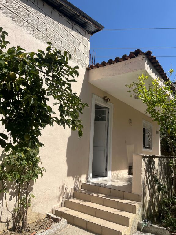 House 2+1 for rent in Kombinat