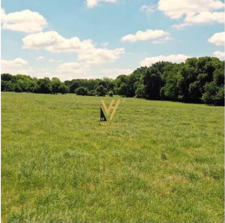 SHITET TOKE 2.500 M2 NE SHENGJERGJ 250.000 EURO