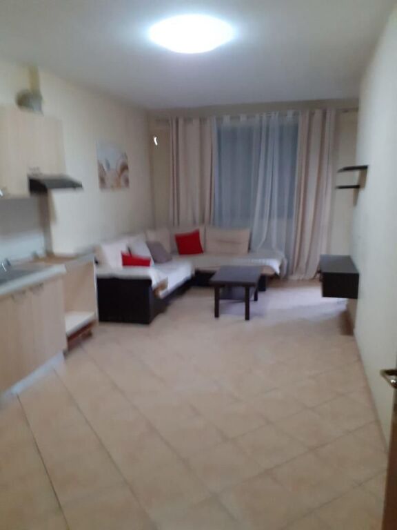 Qera | Apartament 2 + 1+2 | Rruga 5 Maji | 500 €/muaj