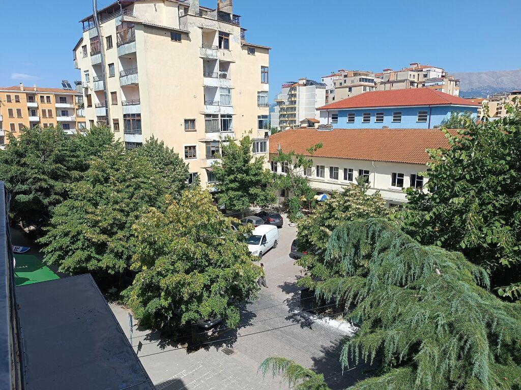 Jepet Shtepi me qera Pogradec