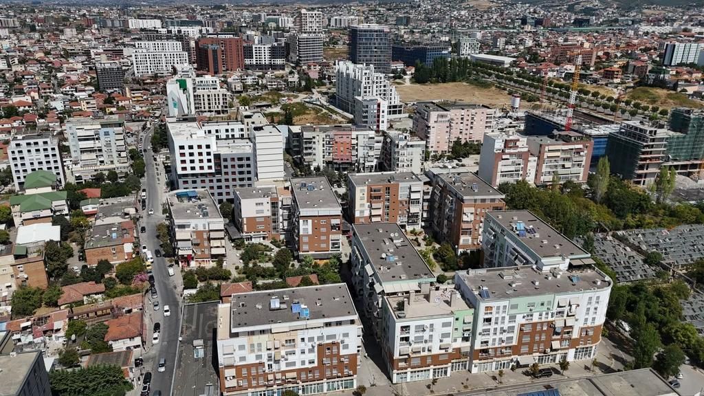 Kompleksi Gener 2, Shesim apartament 2+1 me verandë