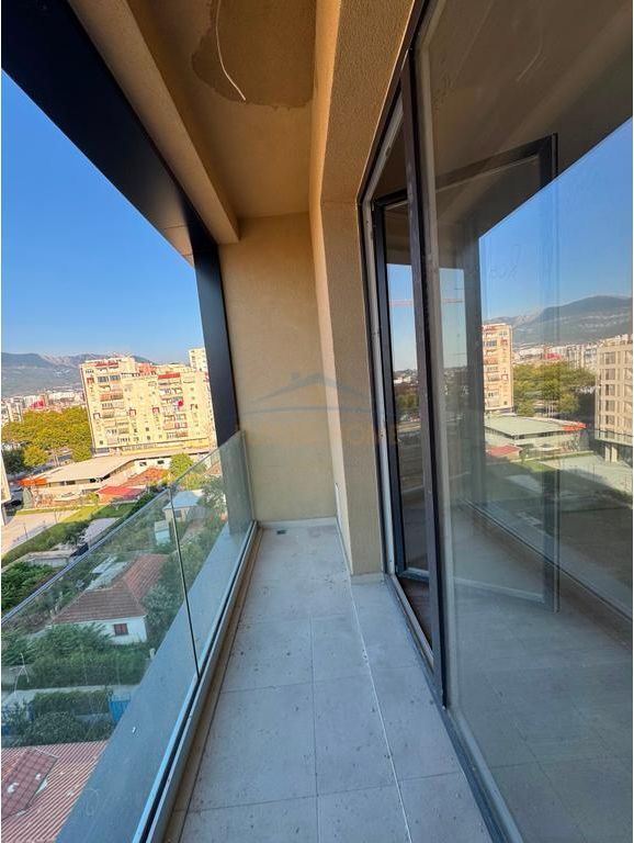SELLING APARTMENT 1+1, HAZIZAJ COMPLEX, FORMER AVIATION FIELD