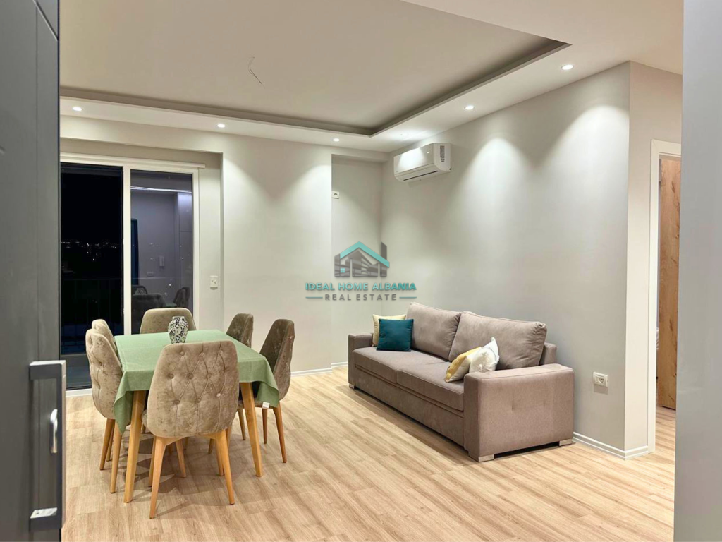 Appartamento 1+1 in affitto – Lungomare, Vlore.