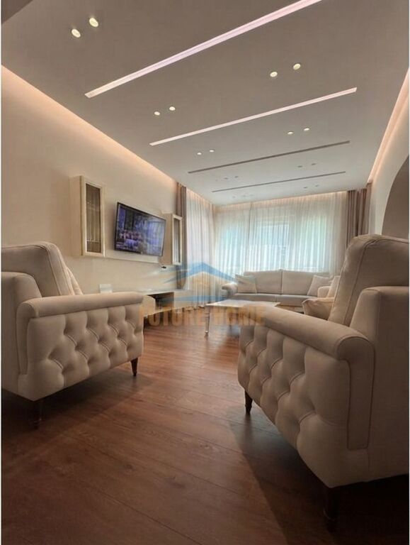 Rent, Apartment 2+1+2, Bllok