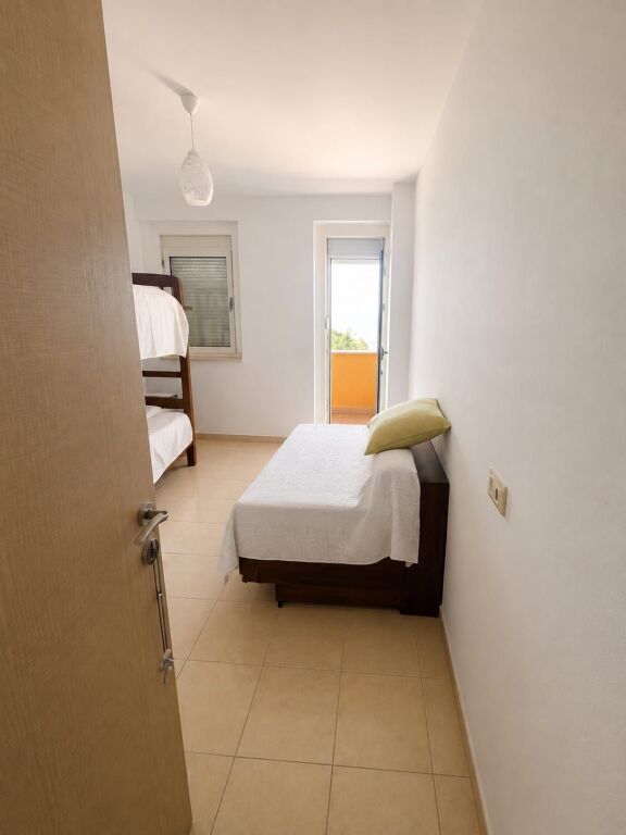 Shitet apartament në Durrës — Plepa