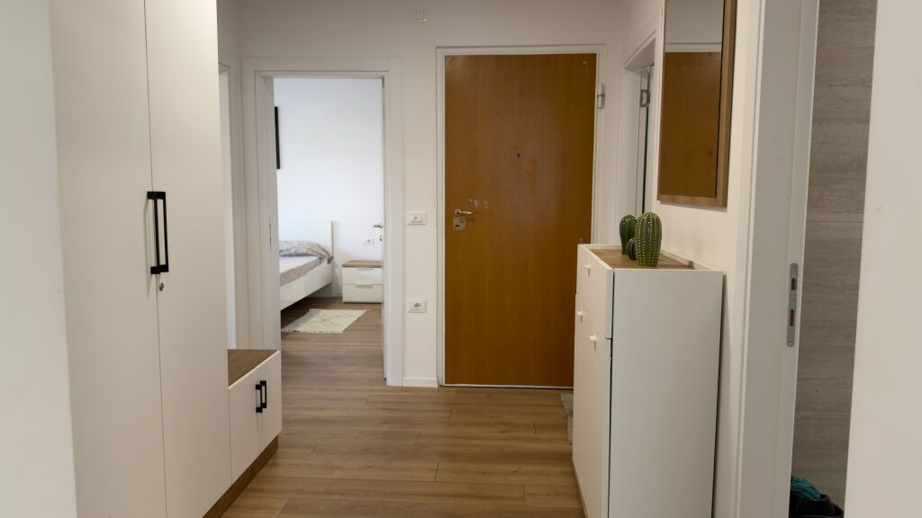 Jepet me qira apartament 3+1+2
