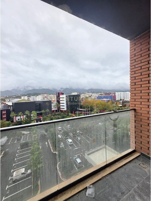 Apartament 2+1 per shitje ne Porcelan
