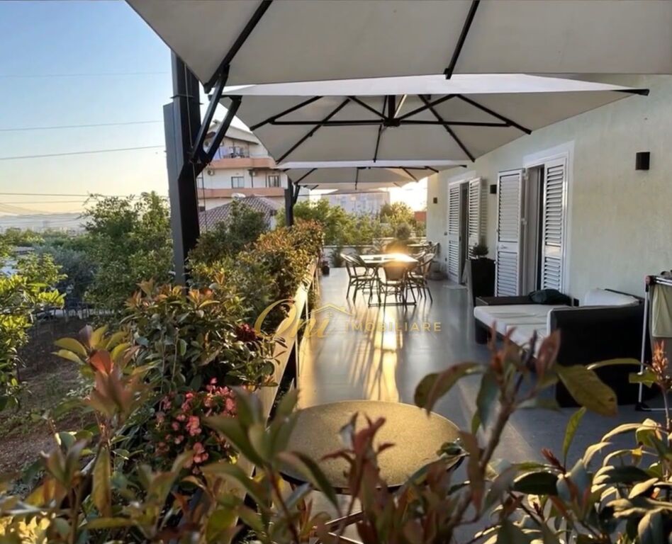 FRESK, VILLA 2 FLOORS FOR SALE