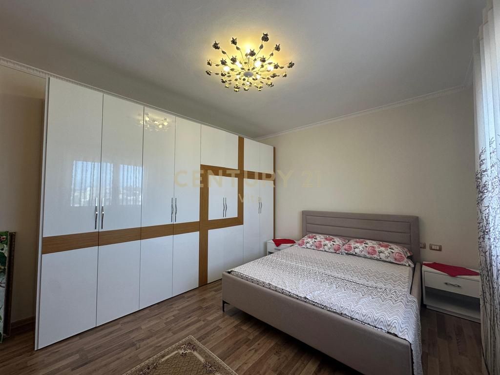 Jepet me qira apartament 1+1 pamje deti në Vollga , Durrës !