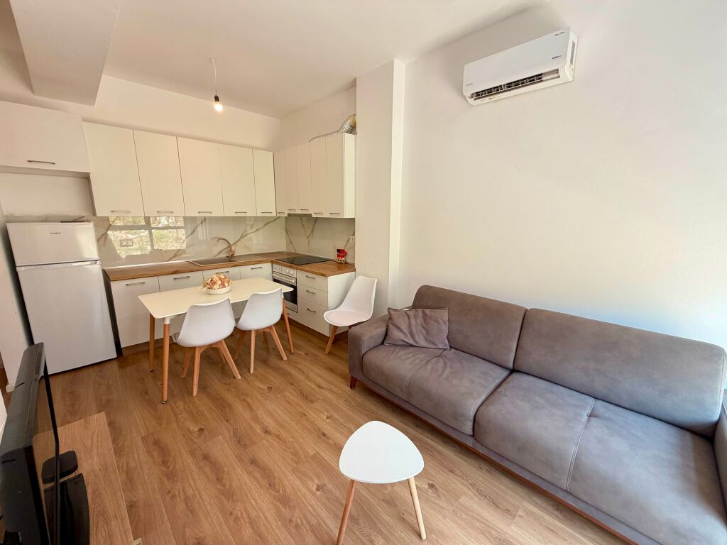 📣 AFFITTO SUPER Appartamento 1+1 📍 Complesso Kaimi, Ali Dem 🛣️ Via “Pasho Hysa” ✨