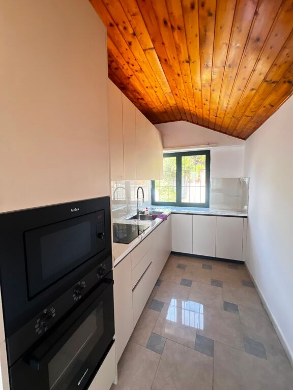 FOR RENT 2+1 APARTMENT NEAR THE AMPHITHEATER, DURRES