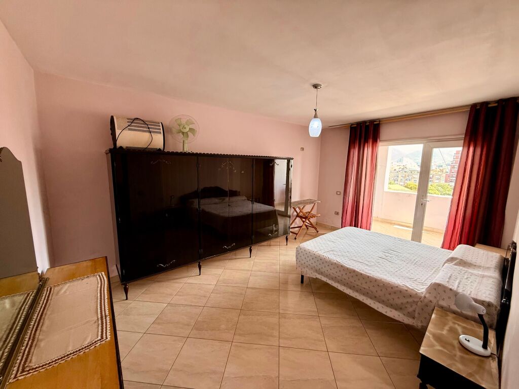 📣 APPARTAMENTO 1+1 IN AFFITTO ✨📍 Via “Siri Kodra”, all'interno del Piccolo Anello, vicino al Mercato “Xhangolli”