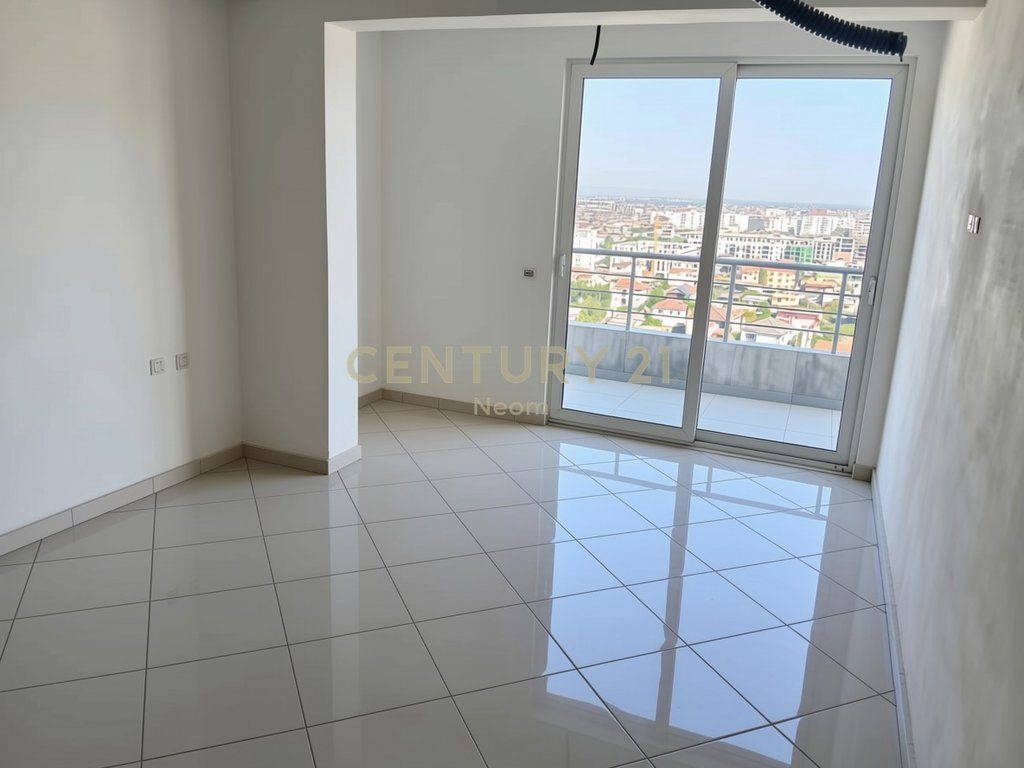 SHITET APARTAMENT 2+1 | BALLKON 33M2 ME PAMJE FANTASTIKE
