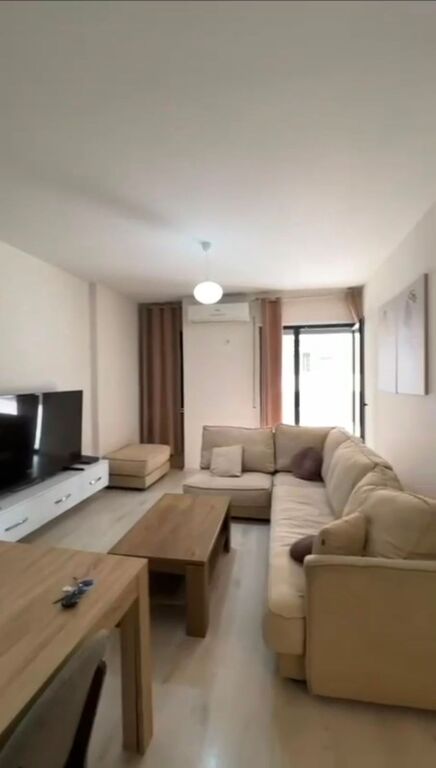 Jepet me qira apartament 2+1