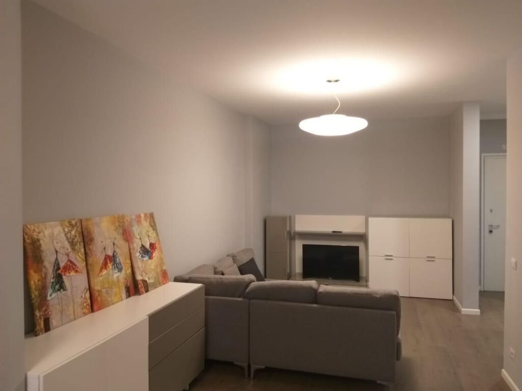 Rent | Apartament 1 + 1 | Blloku | 900 €/month