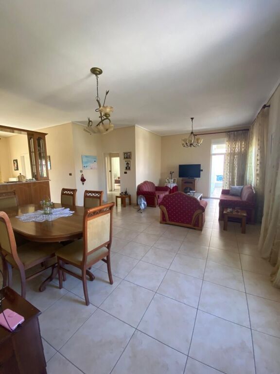 🏡 Vilë 2-Katëshe për Shitje – Spitallë, Durrës