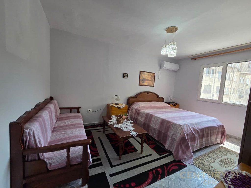 APARTAMENT ME QIRA 1+1 TEK ISH PARKU!