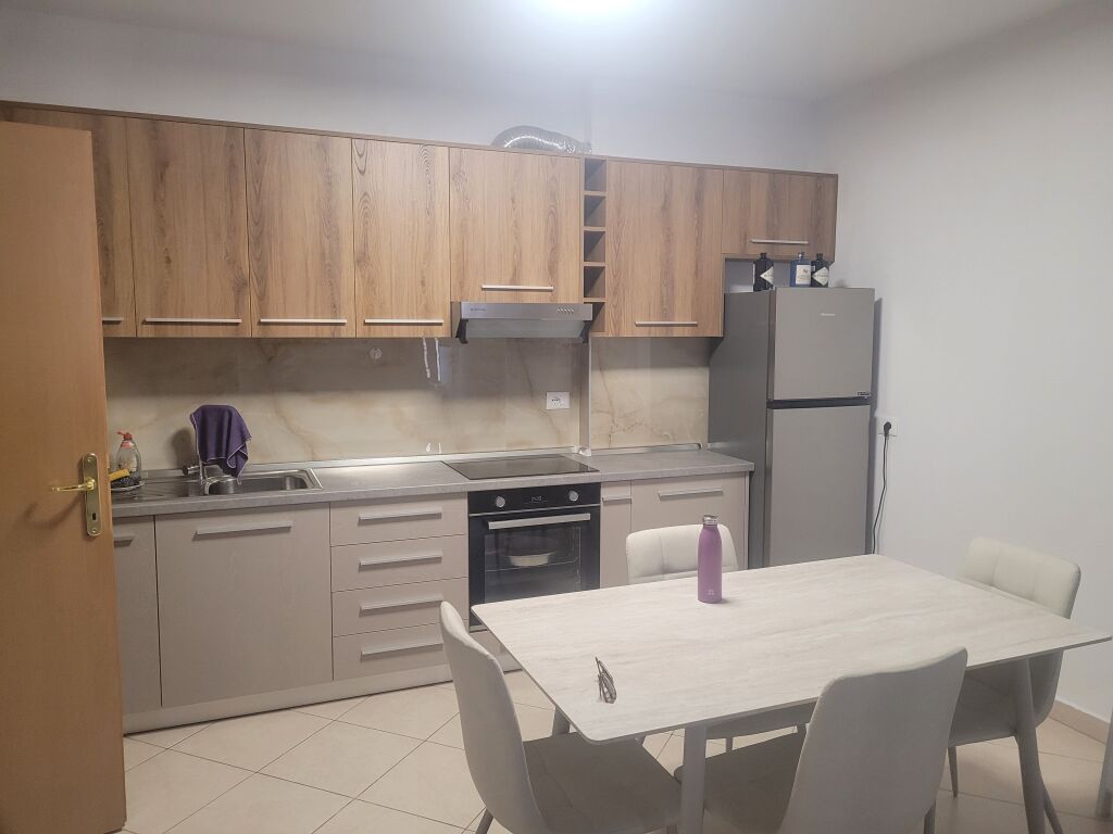 FOR RENT APARTMENT 1+1 – NEAR THE TABAKËVE BRIDGE ✨