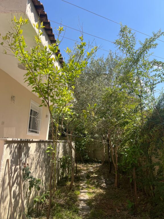 House 2+1 for rent in Kombinat
