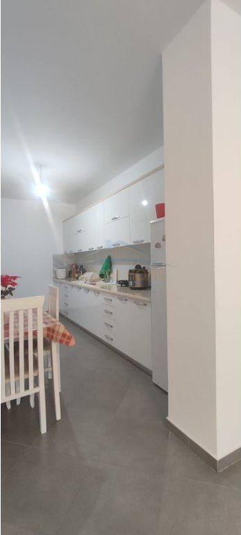 In vendita, Appartamento 2+1, Shkozë, Tirana