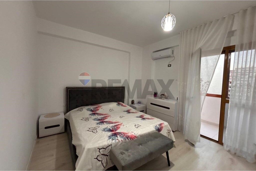Apartment - For Sale - Port Street, Vlora