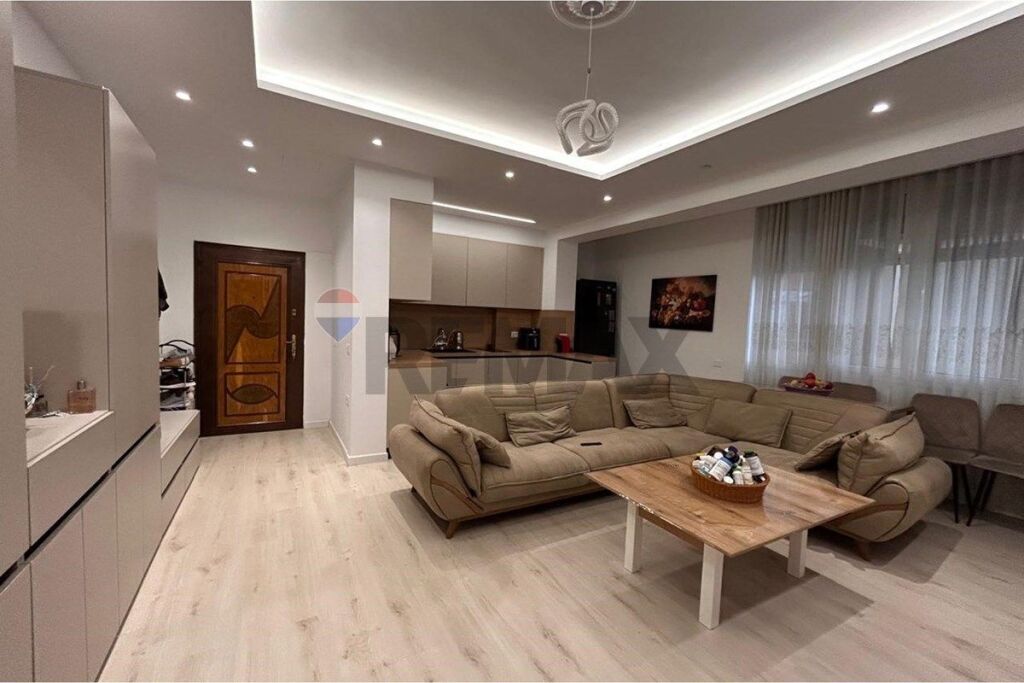 🏡 APARTMENT 2+1+2 FOR SALE – SKELË, VLORË