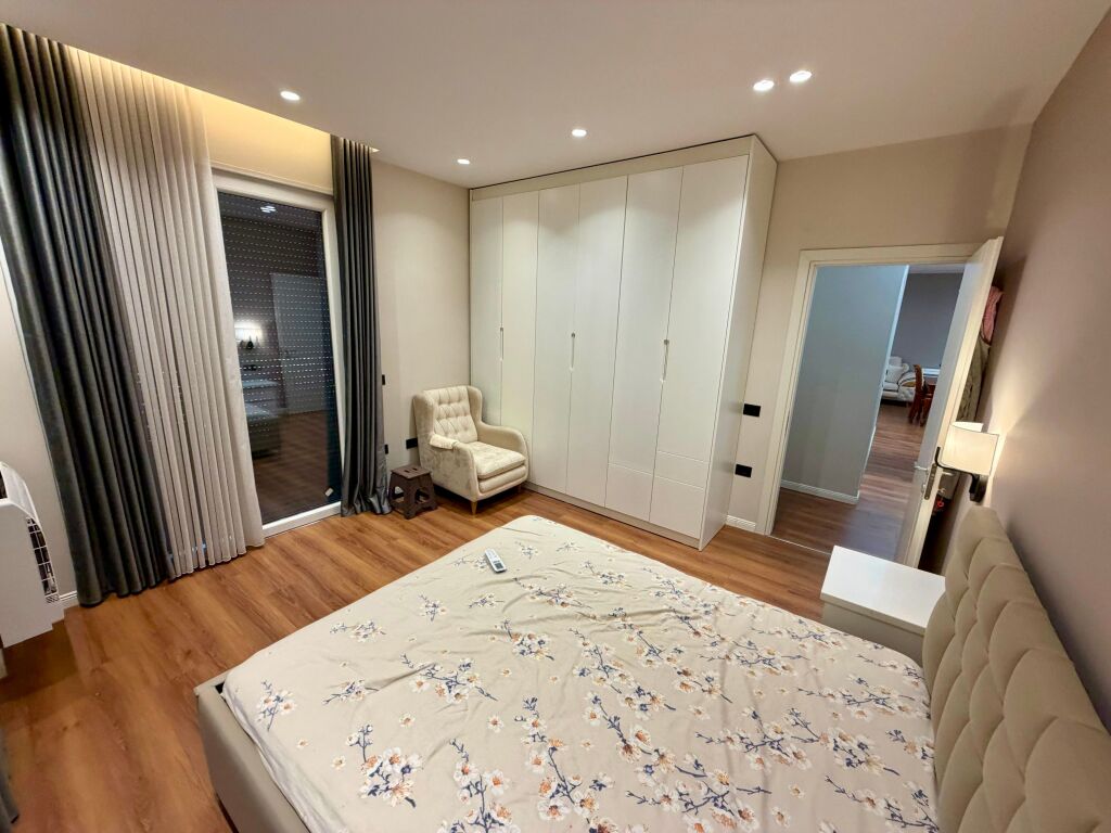 📣 AFFITTO SUPER Appartamento 2+1 Con Parcheggio 📍 Via 5-Maji, Vicino a Oda Lounge ✨