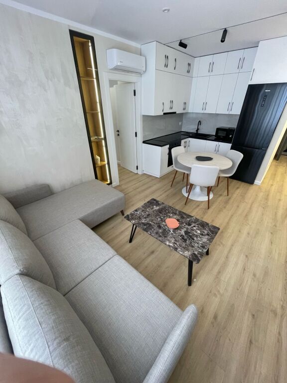 Apartament 1+1 per qera , Bulevardi I Ri