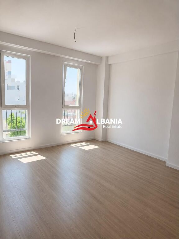 Shitet Apartament 1+1 Tek Ambasada Amerikane, afer shkolles Osman Myderizi (ID 41111611)