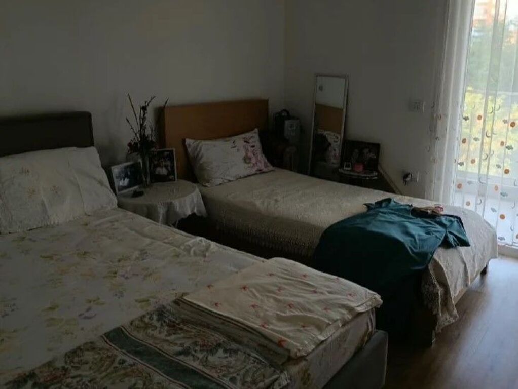Jepet apartament 1+1 me qira tek Rruga Don Bosko , prane Kompleksit Fiori Di Bosco , Laprake .