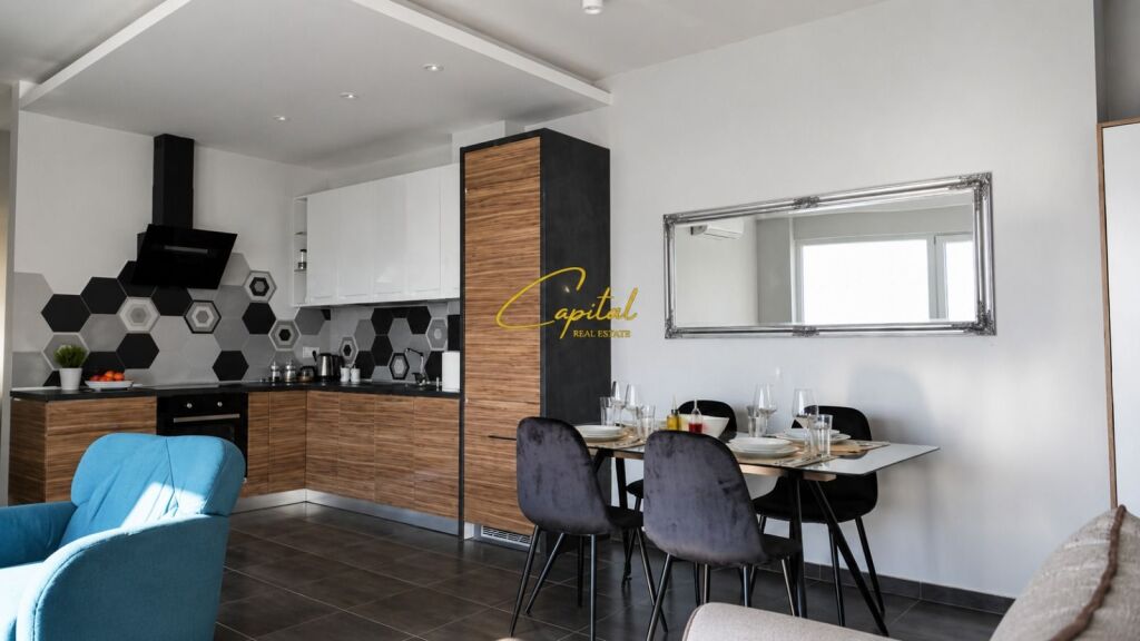 PENTHOUSE ME QIRA 90 M2 PAZARI I RI 85.000 LEKE