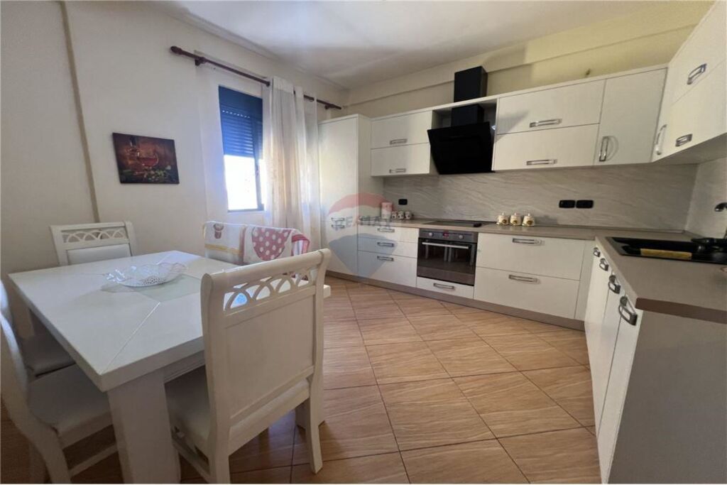 🏡 APARTMENT 2+1 FOR SALE – VLORË