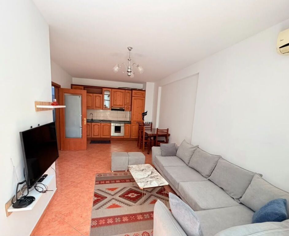 APARTAMENT ME QERA 2+1 KOMUNA E PARISIT 65.000 LEKE FH-89351