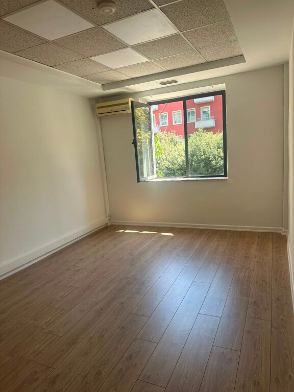 Office For Rent | Zogu I Boulevard 1,300 € / Month Net
