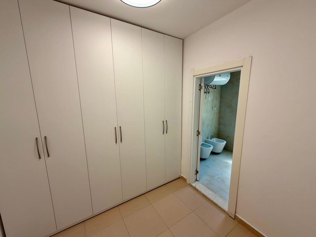 📣 QERA Apartament 2+1 Me 2 Tualete Dhe Verande 📍 Kodra e Diellit ✨