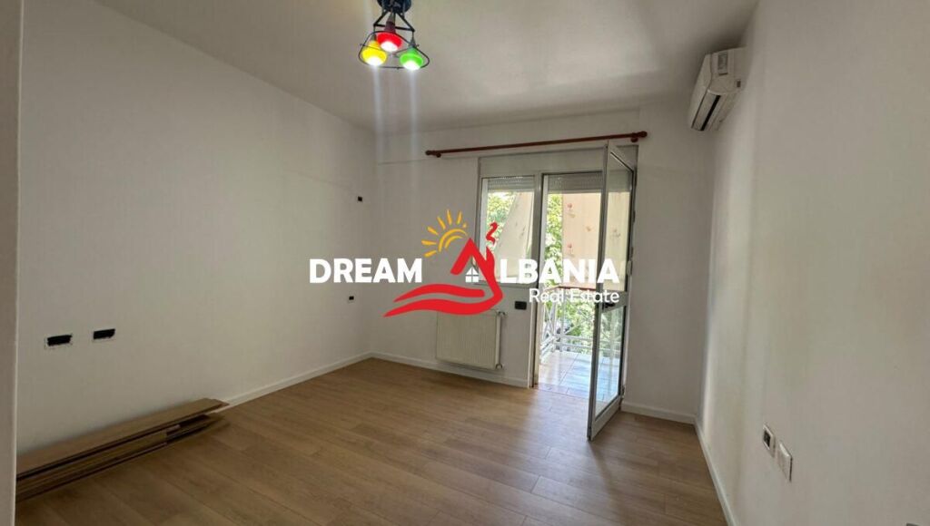 Ufficio vuoto in affitto in via Lidhja e Prizrenit vicino a Garda, Tirana (ID 42215485)